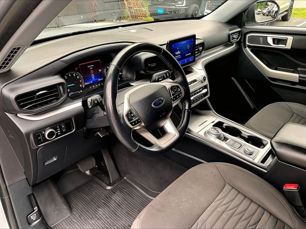 Used 2021 Silver Metallic Ford XLT image 14