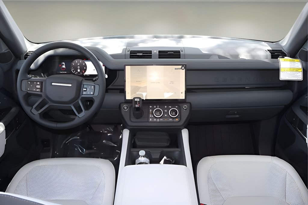 New 2026 Tasman Blue Land Rover S image 14