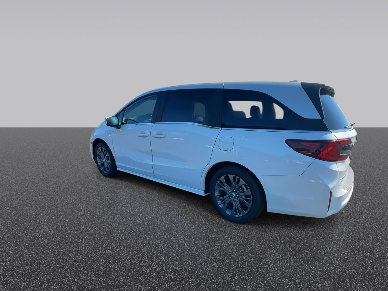 2026 Honda Odyssey Touring - Photo 6