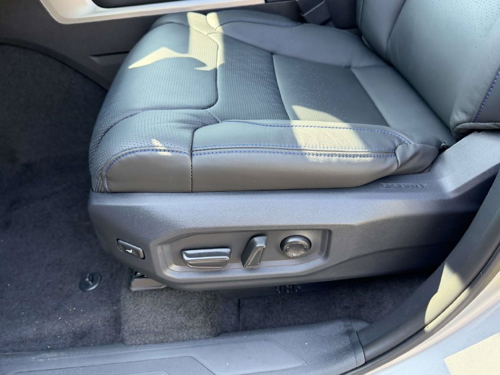 New 2026 Celestial Silver Metallic Toyota  Platinum image 16
