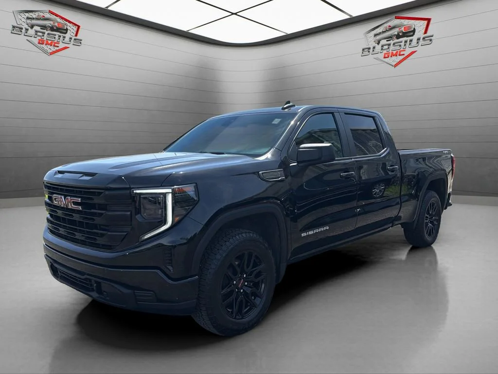 2024 GMC Sierra Pro 4WD Crew Cab Short Box's photo