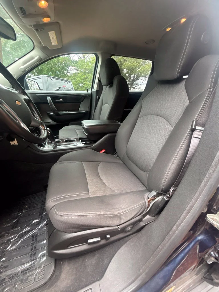 Used 2015 Blue Chevrolet LT image 16