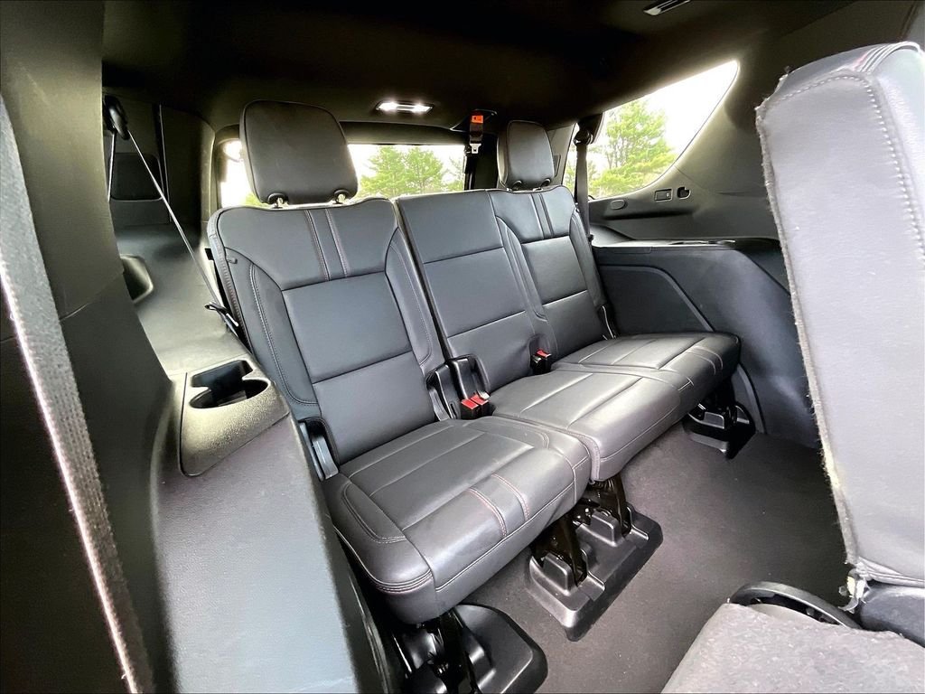 Used 2023 Black Chevrolet RST image 17