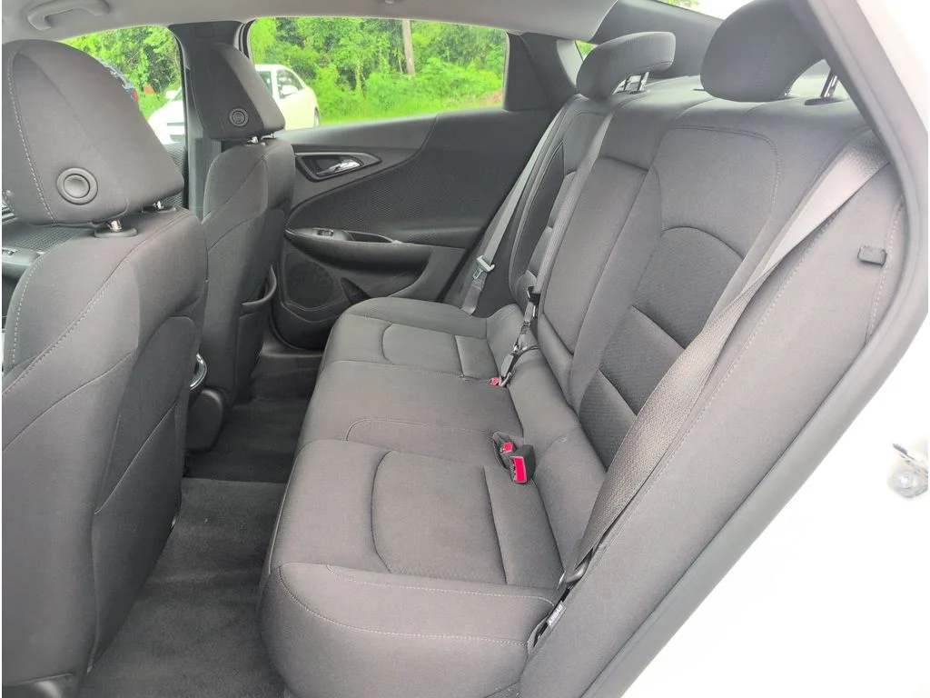 Used 2024 WHITE Chevrolet 4dr Sdn 1LT image 28