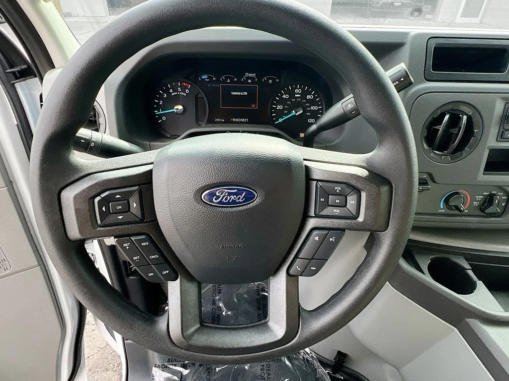 New 2027 Oxford White Ford Base image 7