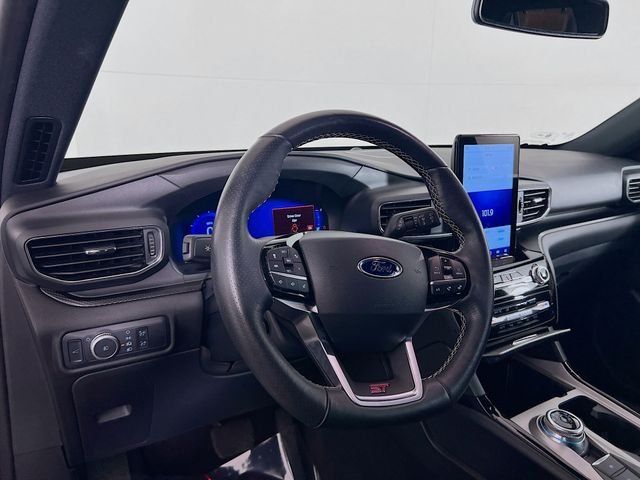 2022 Ford Explorer ST - Photo 10