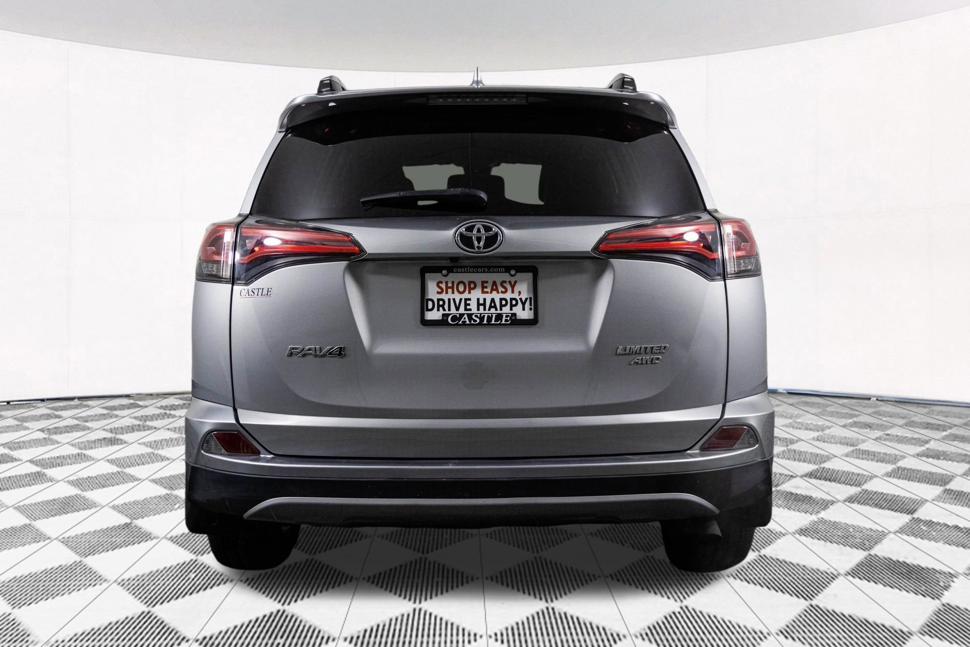 2018 TOYOTA RAV4 - Image 12