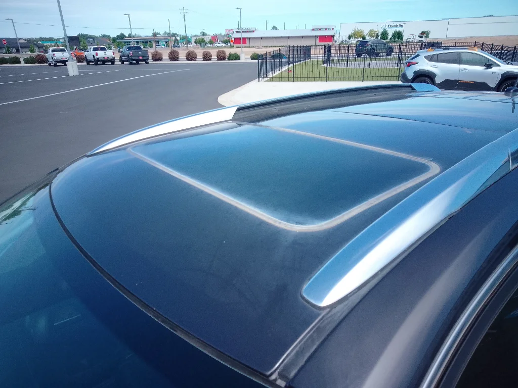 Used 2014 Iridium Metallic Buick Leather image 9