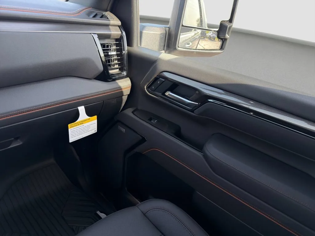 2026 GMC Sierra 2500HD AT4 - Photo 17