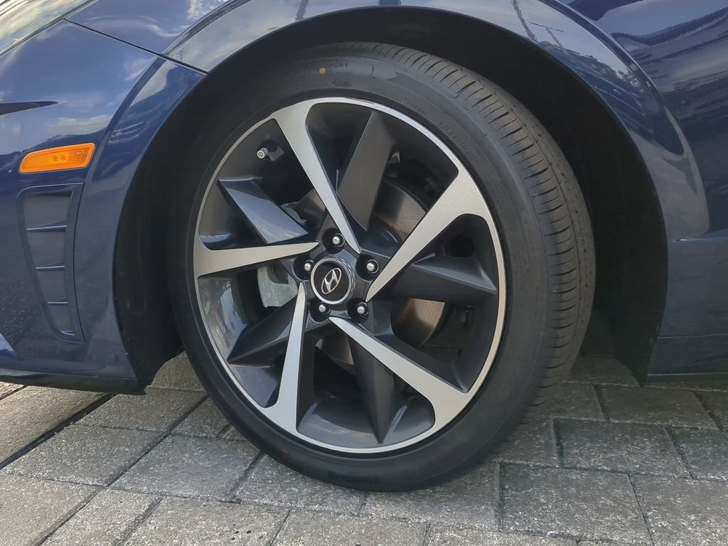 Used 2022 Blue Hyundai SEL Plus image 34