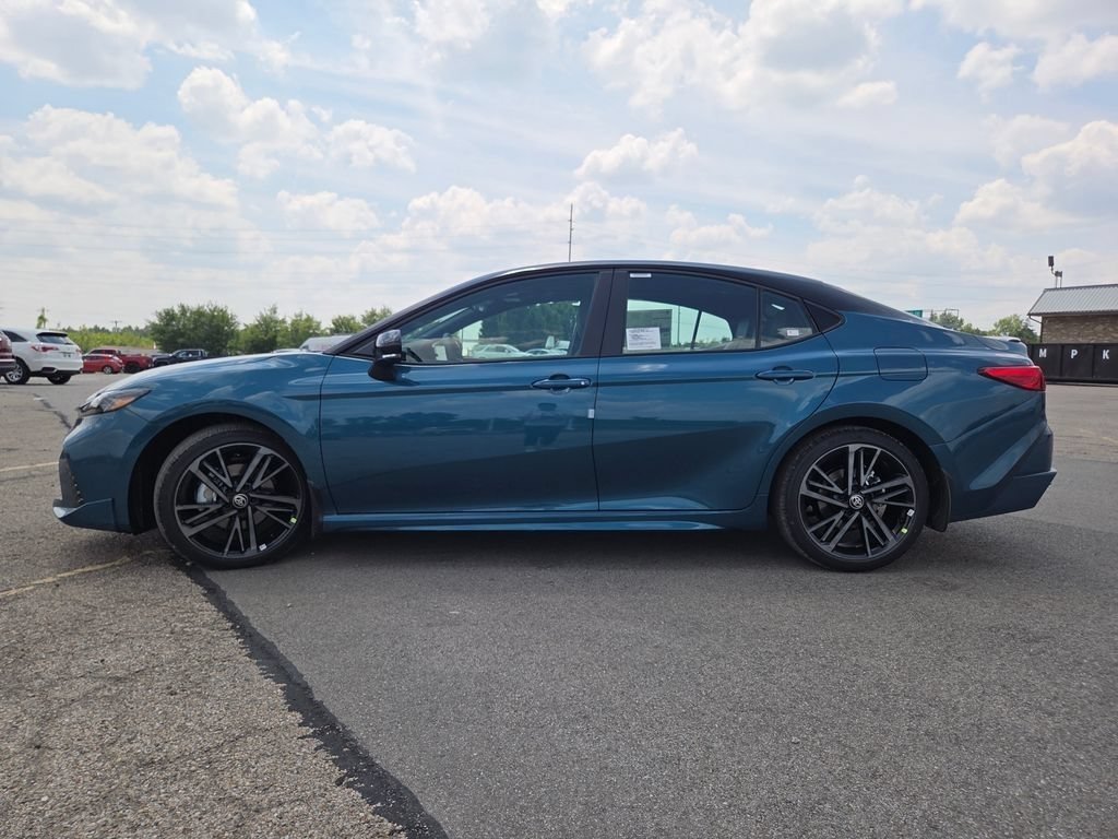New 2026 Ocean Gem with Midnight Black Metallic roof Toyota XSE image 22
