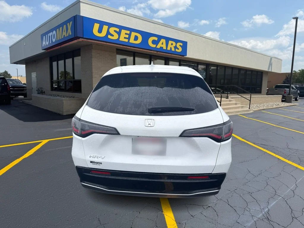 Used 2024 Lunar Silver Metallic Honda EX-L image 6