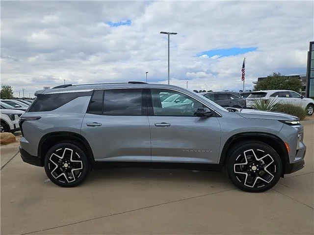 Used 2026 Sterling Gray Metallic Chevrolet High Country Front-Wheel Drive image 5