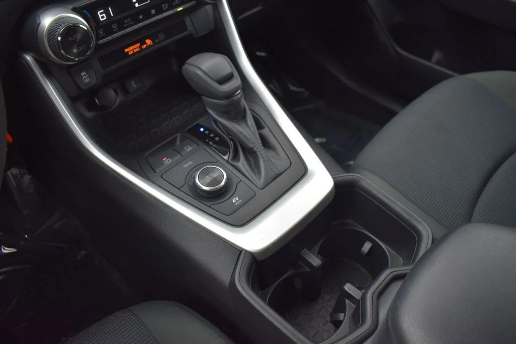 Used 2022 Black Toyota LE image 19
