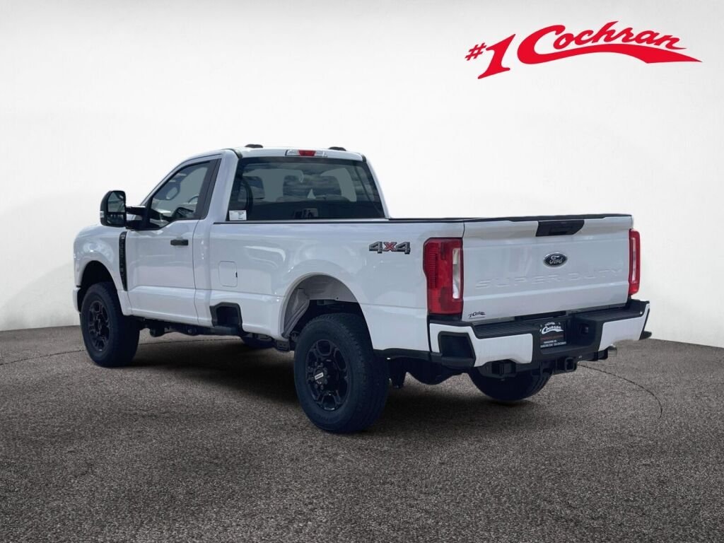 New 2026 Oxford White Ford XL image 9