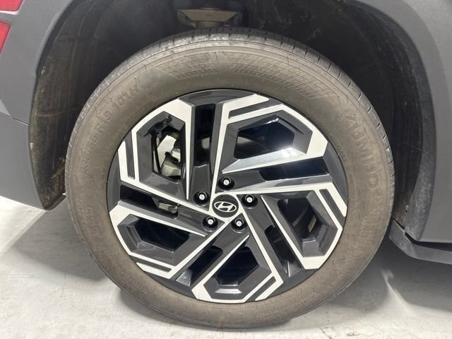 Used 2025 Gray Hyundai Limited image 6