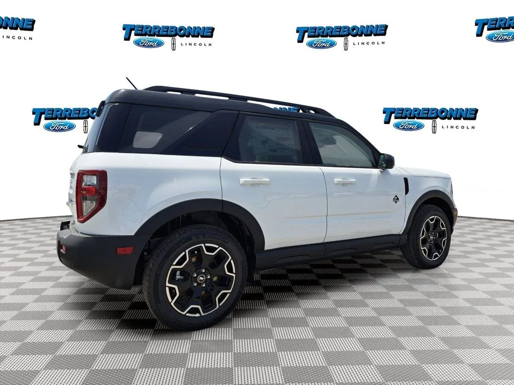 New 2026 Oxford White Ford Outer Banks® image 5