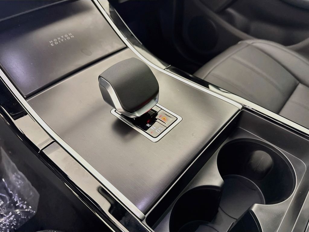 New 2026 Carpathian Grey Land Rover Hoxton Edition image 17
