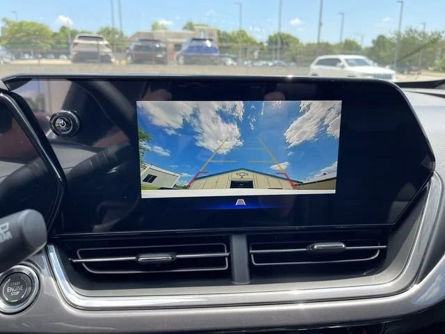 New 2026 Summit White Chevrolet ACTIV image 20