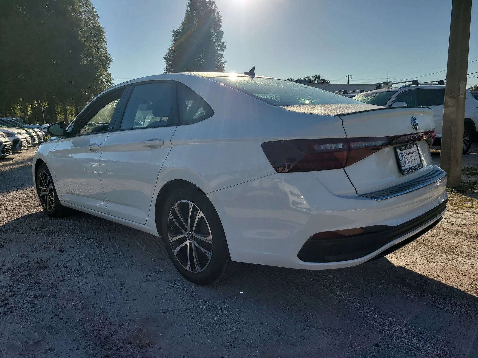 New 2026 Pure White Volkswagen 1.5T Sport image 8
