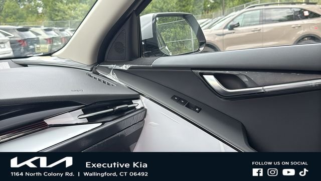 New 2026 Steel Gray Kia SX Touring image 19