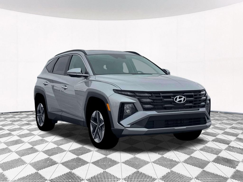 New 2026 Silver Hyundai SEL Premium image 17
