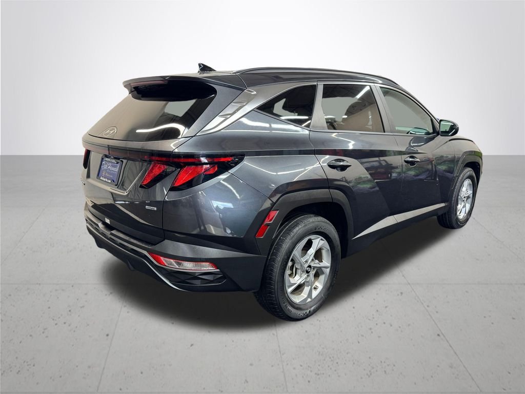 Used 2024 Dark Gray Metallic Hyundai SEL image 9