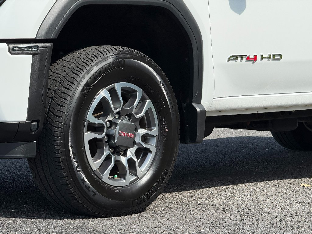 2025 GMC Sierra 2500HD AT4 - Photo 13