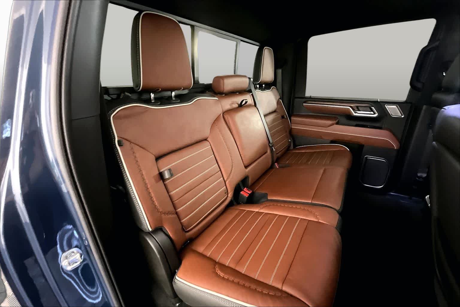2025 GMC Sierra 2500HD Denali Ultimate - Photo 20
