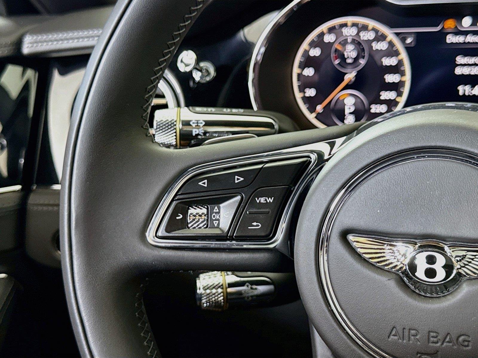 Used 2022 Beluga Bentley V8 | Mulliner Interior | Chrome 23