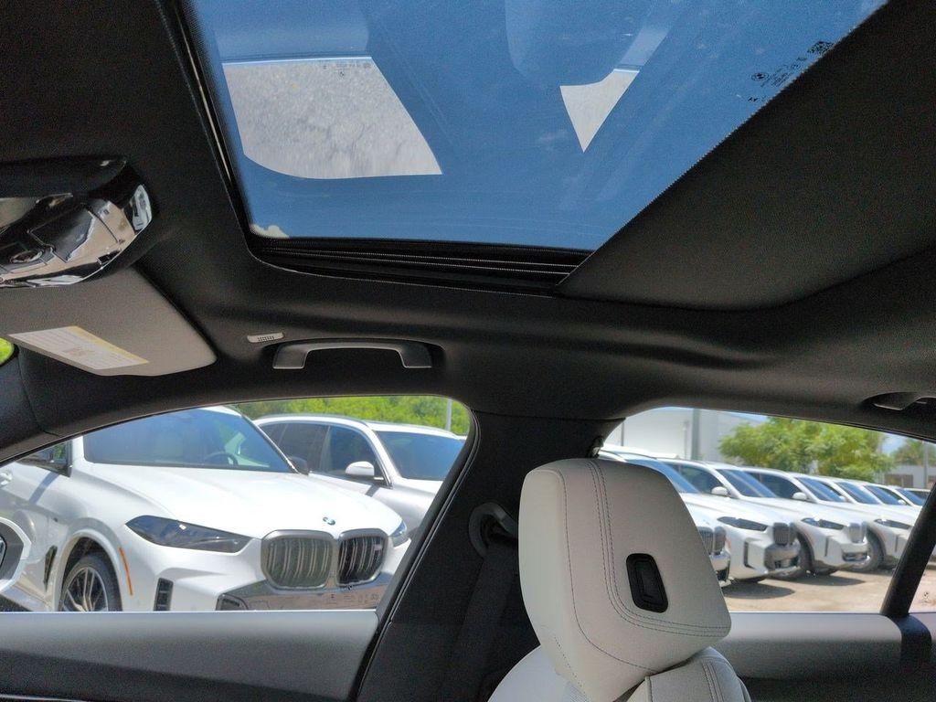 New 2027 White Metallic BMW 530i image 19