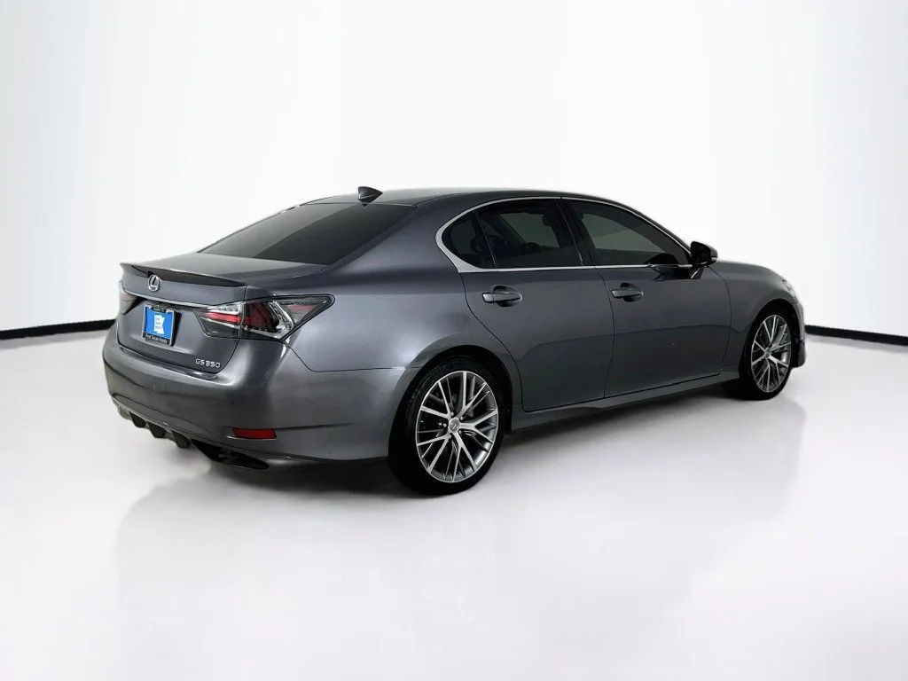 Used 2016 Gray Pearl Lexus 350 image 8
