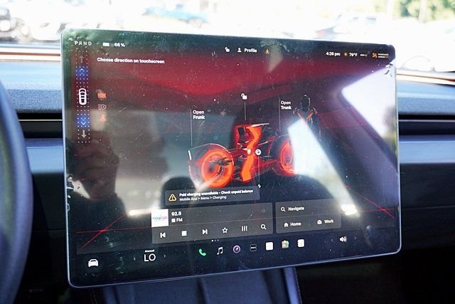 Used 2025  Tesla Long Range image 24