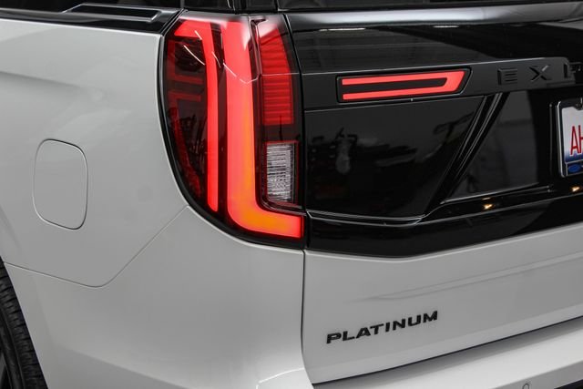 New 2026 Star White Metallic Tri-Coat Ford Platinum® image 6