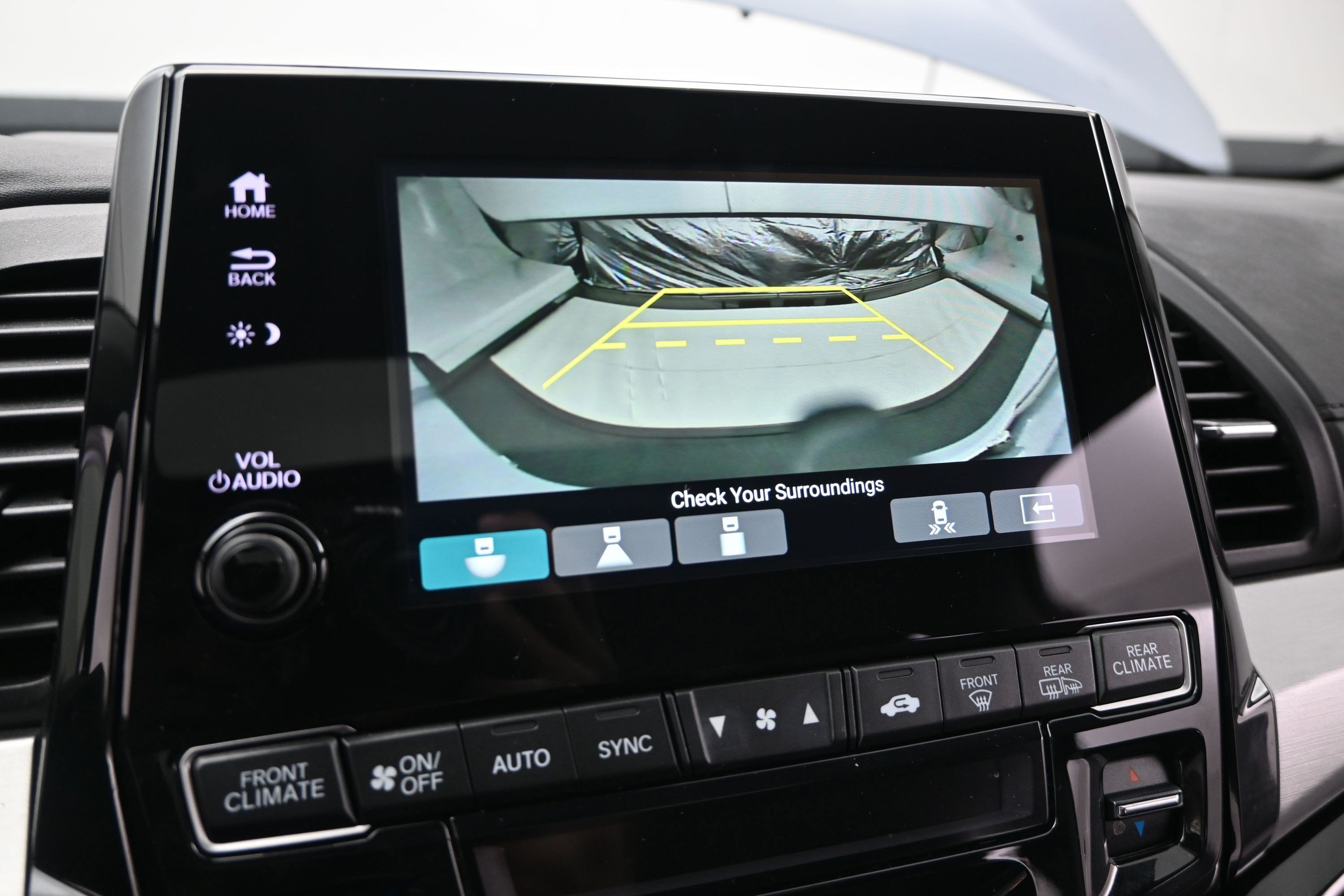 Used 2023 Sonic Gray Pearl Honda Touring image 18