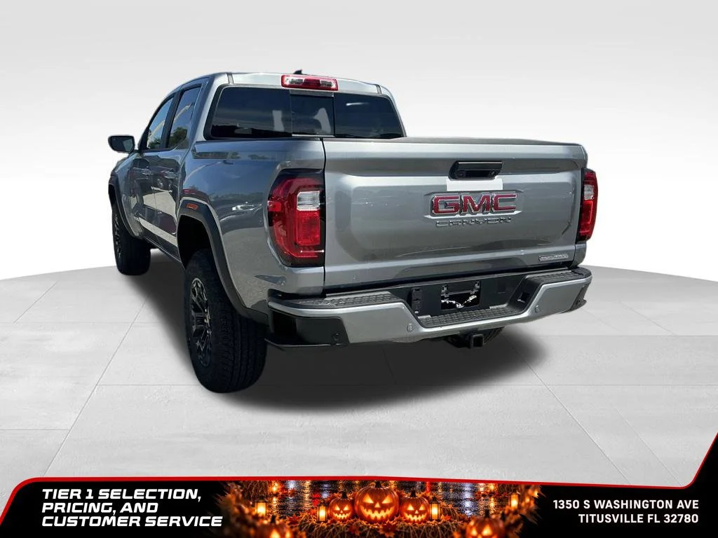 New 2026 Sterling Metallic GMC Elevation image 4