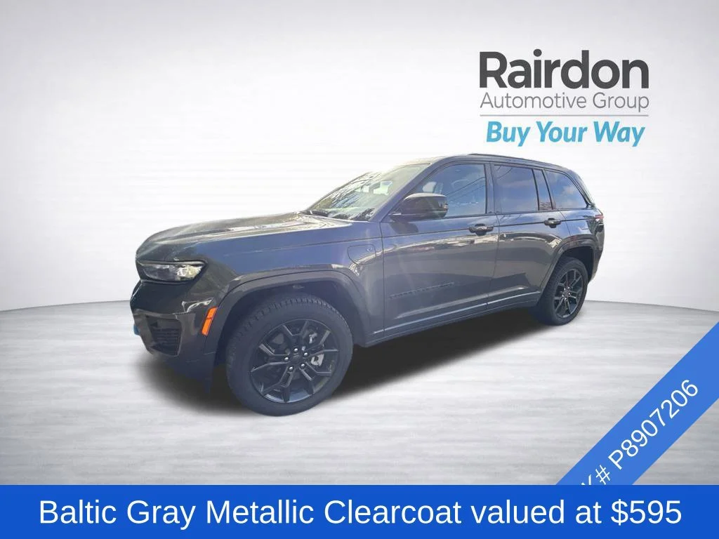 Used 2023 Baltic Gray Metallic Clearcoat Jeep 30th Anniversary image 3
