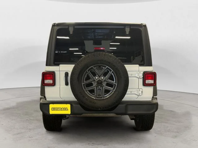 Used 2024 White Jeep Sport S image 5