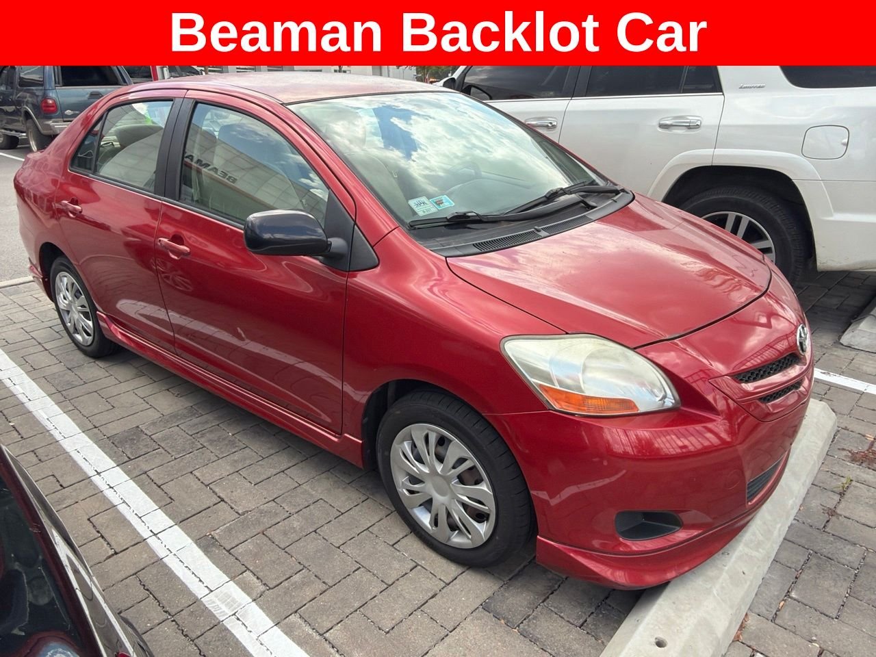 Used 2007 Red Toyota  image 3