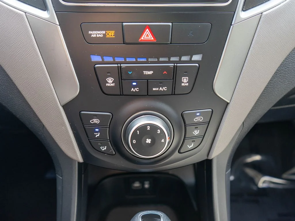 Used 2018 Gray Hyundai 2.4 Base image 23