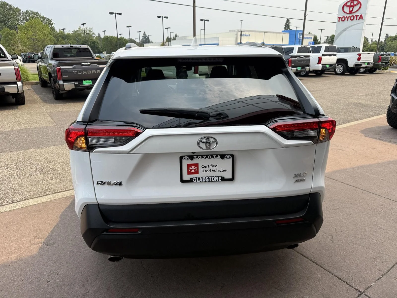 Used 2023 Ice Cap Toyota XLE image 7
