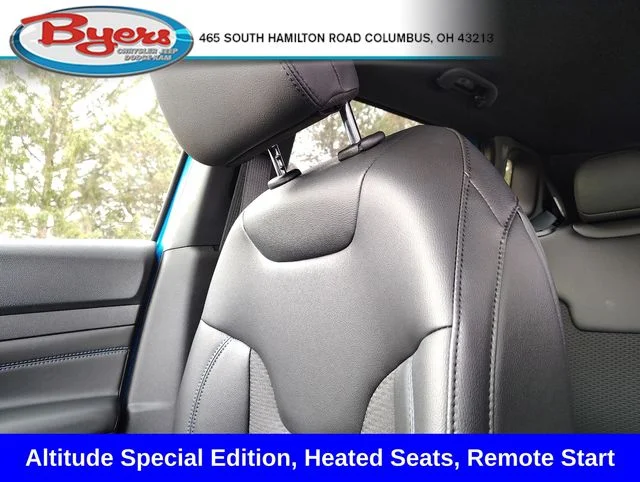 New 2026 Hydro Blue Pearl-Coat Exterior Paint Jeep Latitude image 25