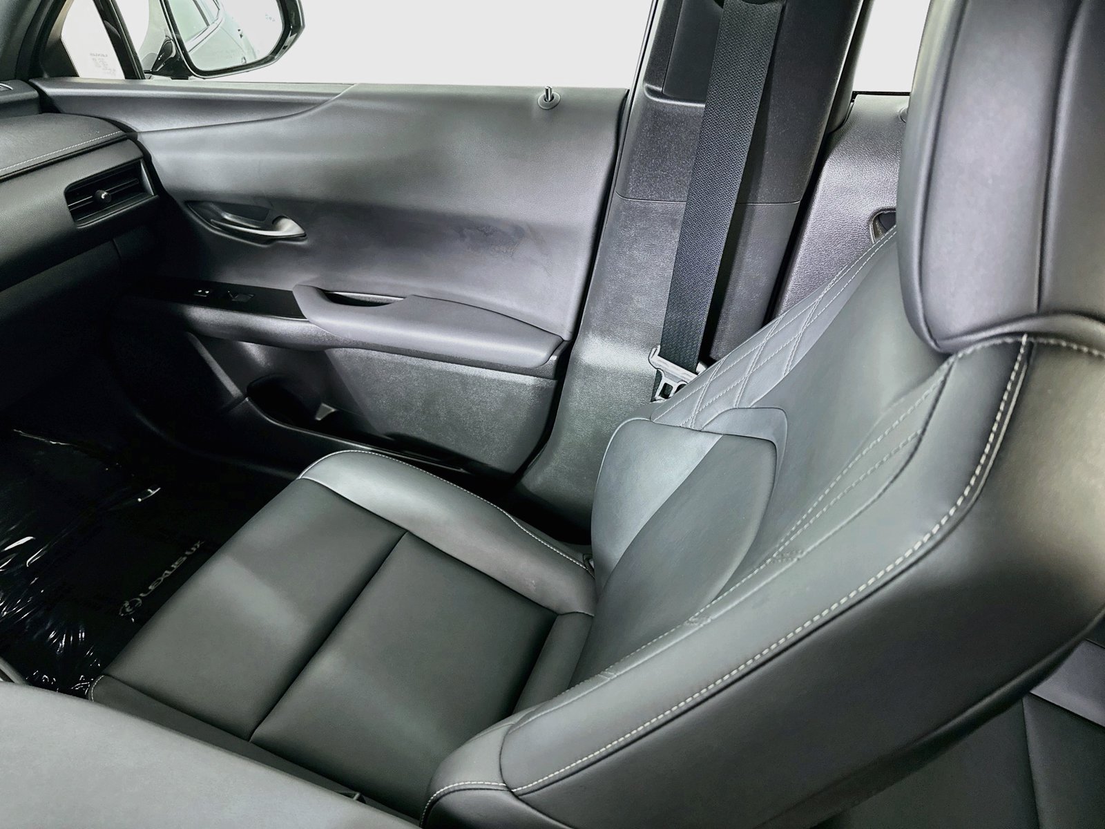 Used 2024 Caviar Lexus 250h Base image 22