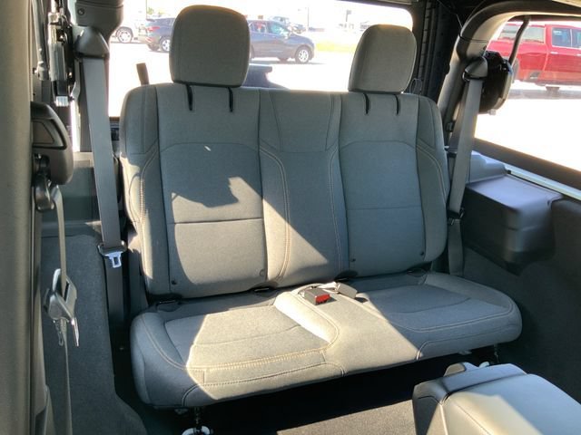 Used 2024 White Jeep Sport image 19