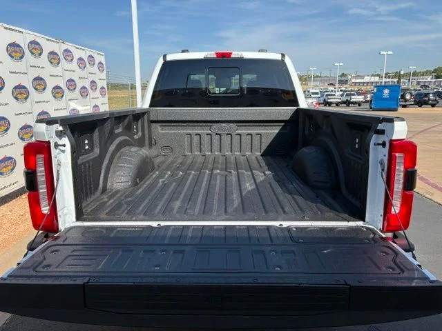 New 2026 Oxford White Ford Lariat image 6