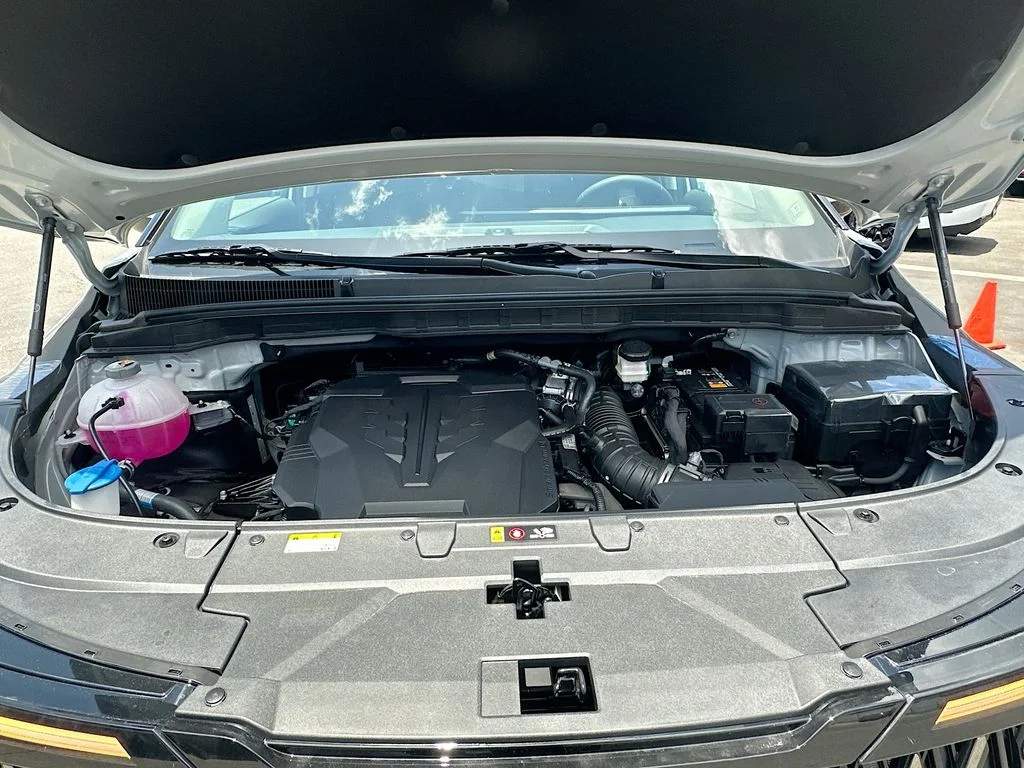 New 2026 Ivory Silver Kia EX image 31