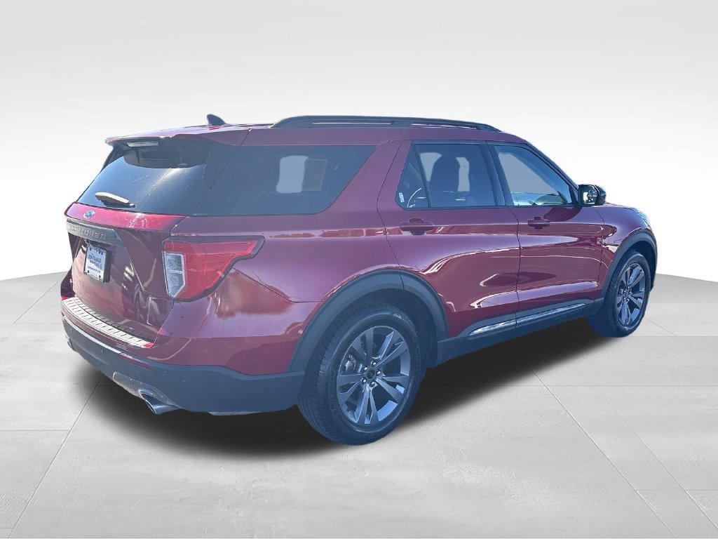 Used 2022 Red Ford XLT image 5