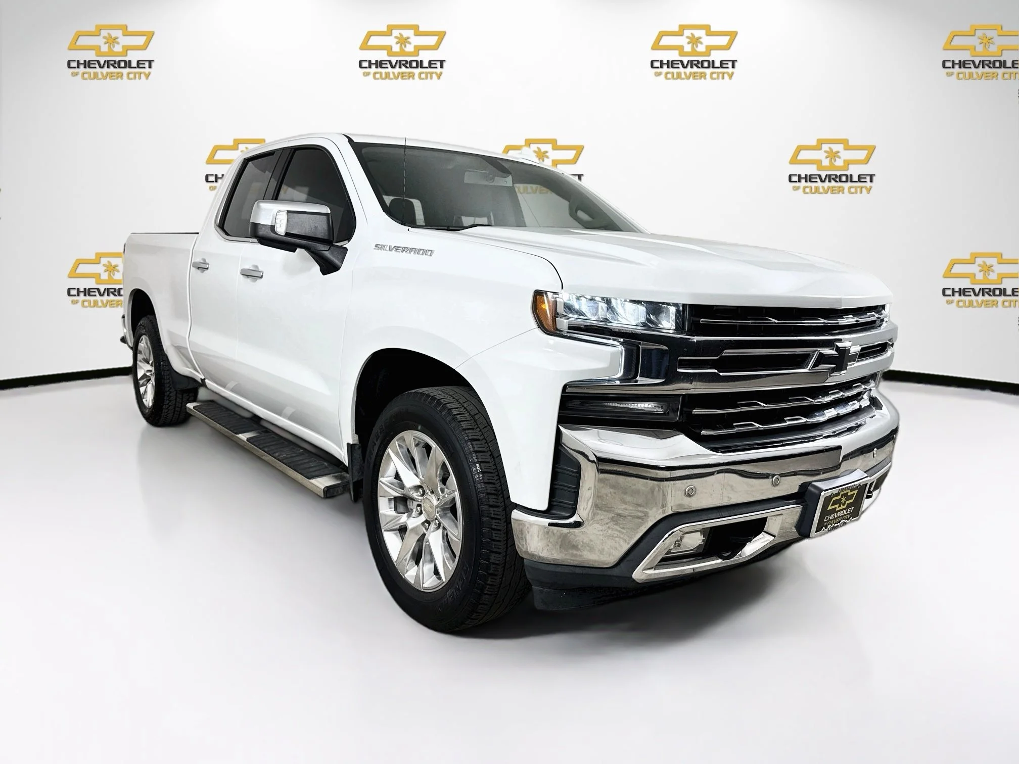 Used 2020 SUMMIT WHITE Chevrolet LTZ image 1