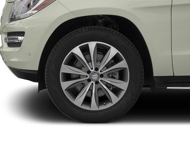 Used 2013 Silver Mercedes-Benz GL 450 image 11