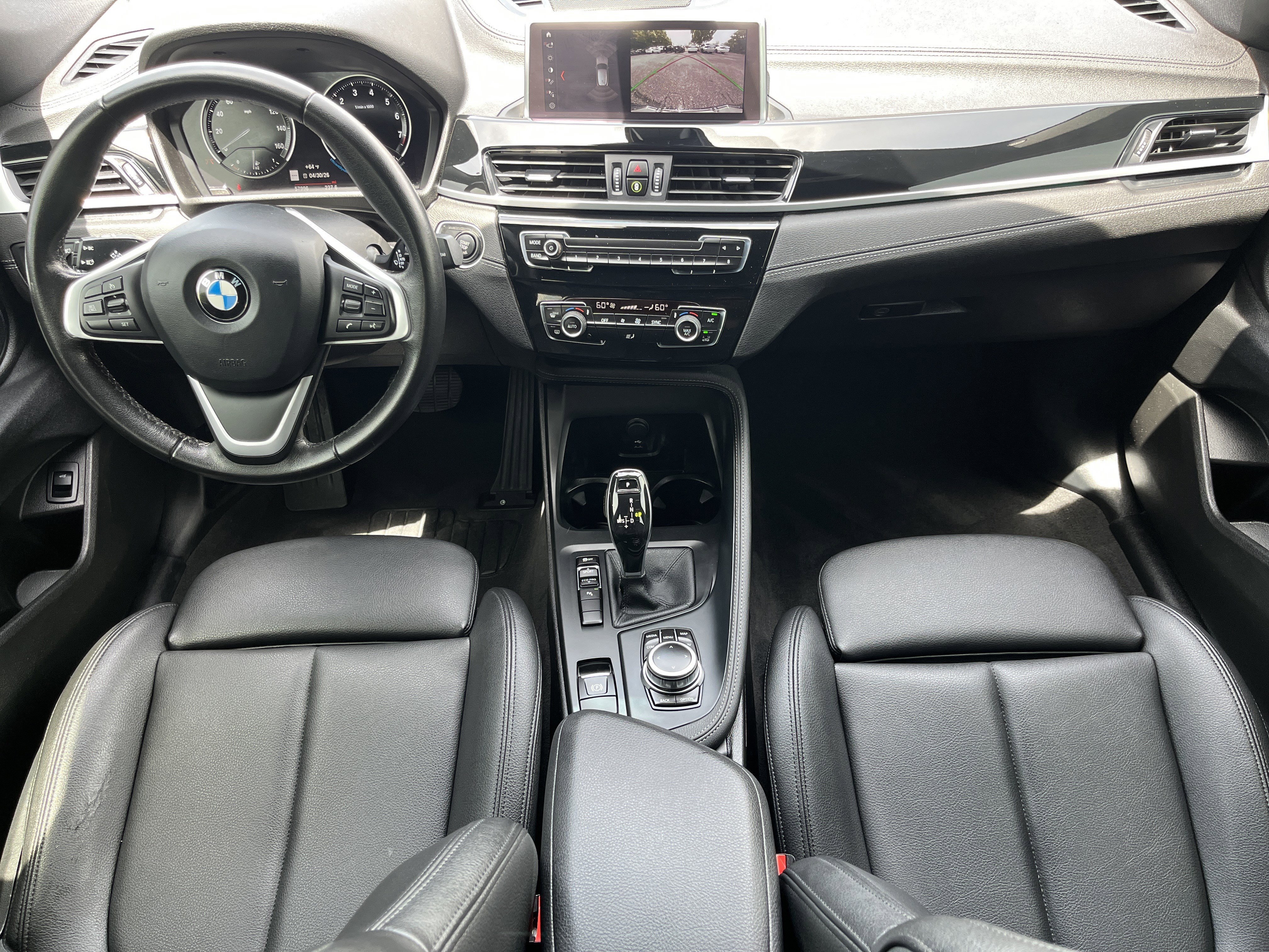 Used 2020 Jet Black BMW sDrive28i image 3